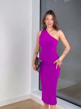 Midi Dress in Fuchsia one shoulder